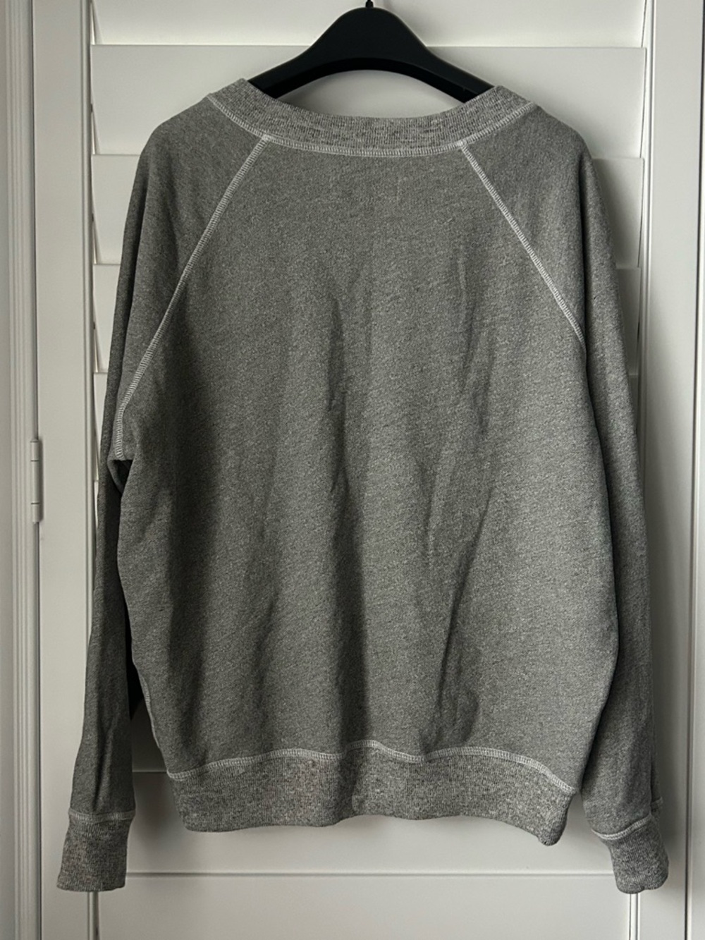 THE GREAT. Women’s Gray V-Neck Sweatshirt - Picture 2 of 3